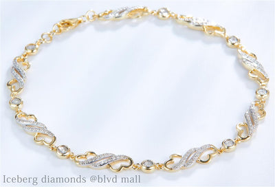 0.41 Ct. Diamond 10 Kt Gold (Yellow). Designer Bracelet. (Women). 8 in Long. 5.4 mm Wide